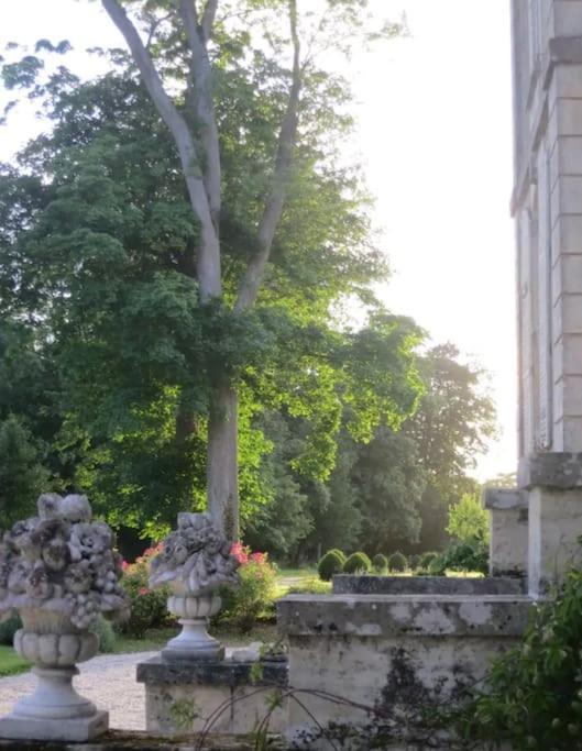 Charming 18Th Century Chateau, Near Bayeux In Calvados, Normandie Livry  Exteriér fotografie